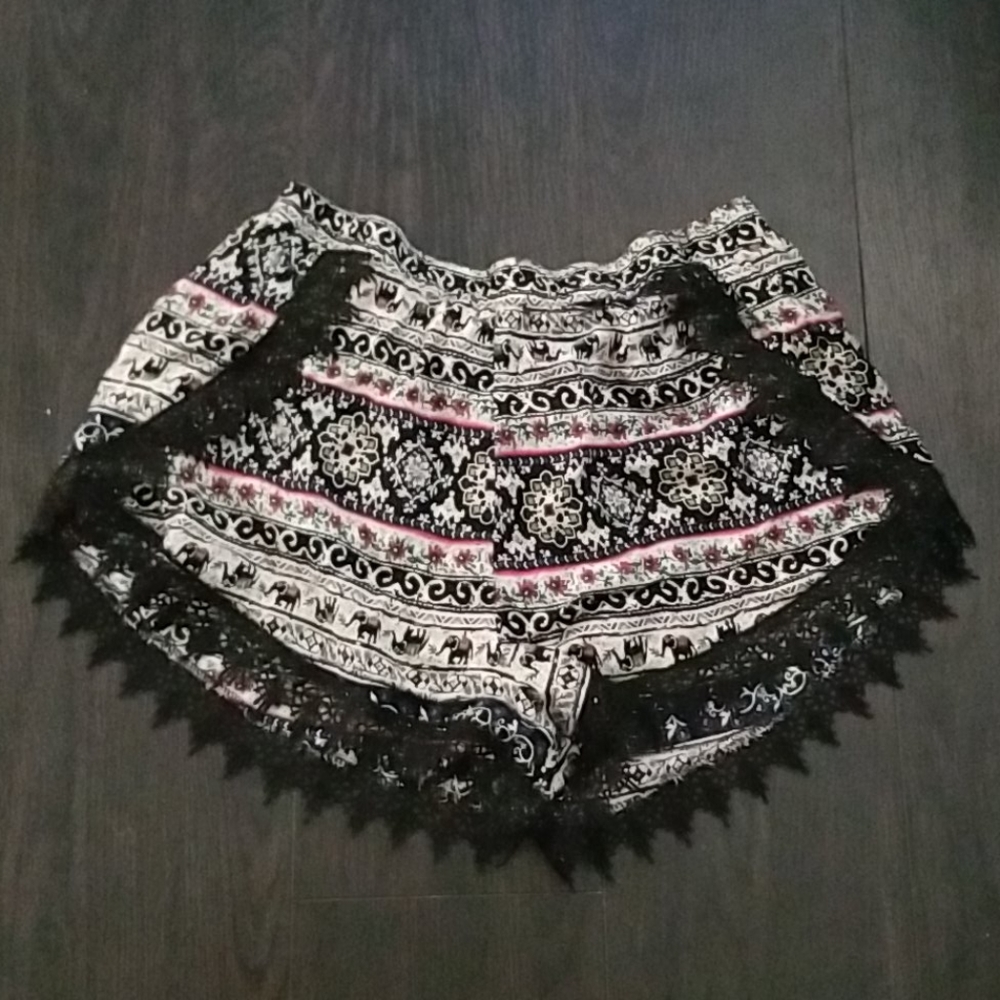Tribal shorts